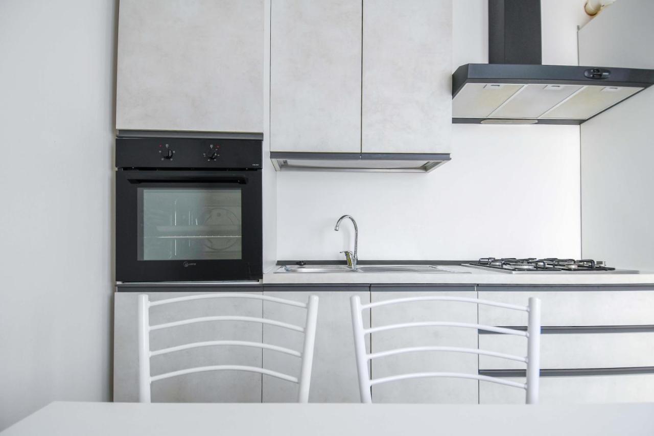 Sole Apartment Albano Sant'alessandro Екстериор снимка