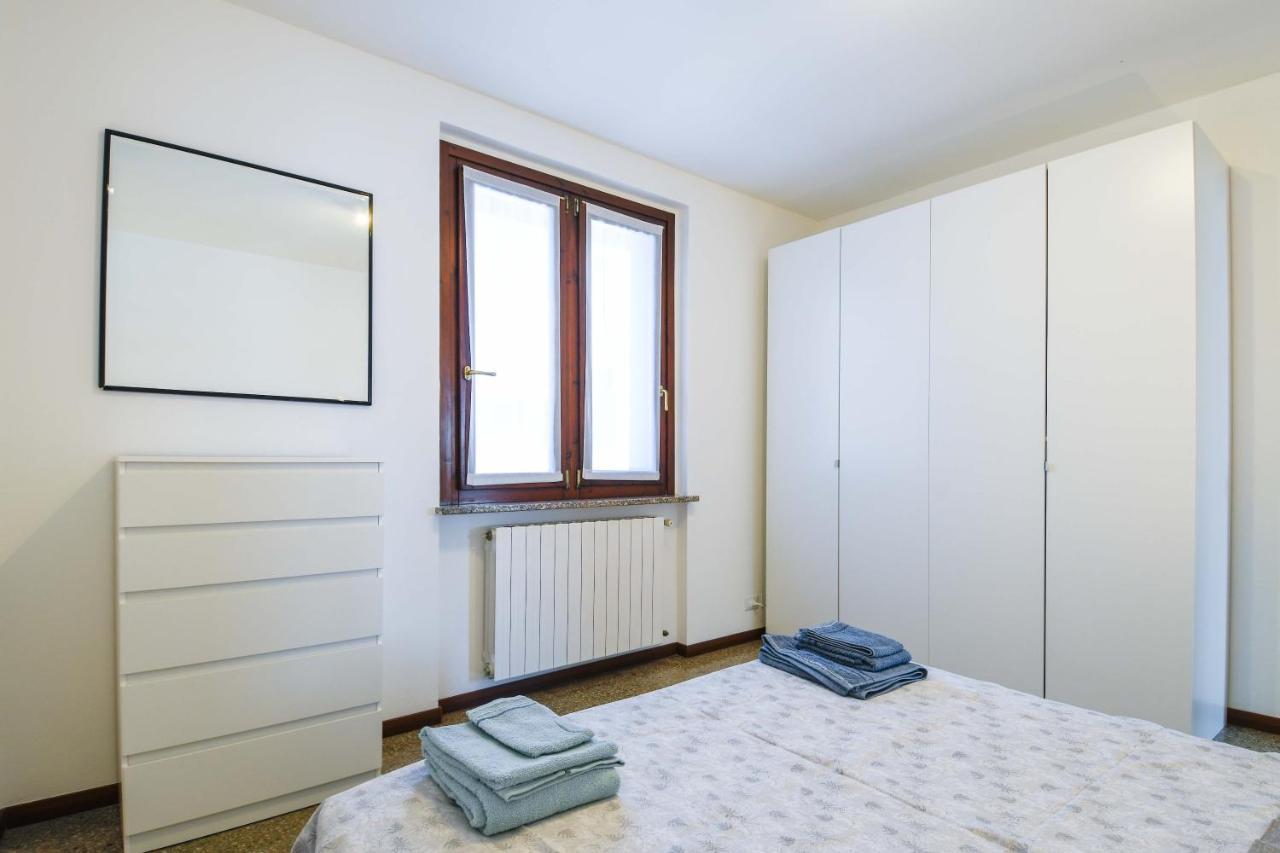 Sole Apartment Albano Sant'alessandro Екстериор снимка