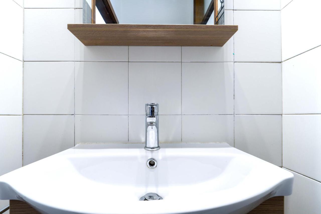 Sole Apartment Albano Sant'alessandro Екстериор снимка